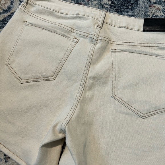 !iT “Helena” High Rise Shorts - Picture 6 of 6